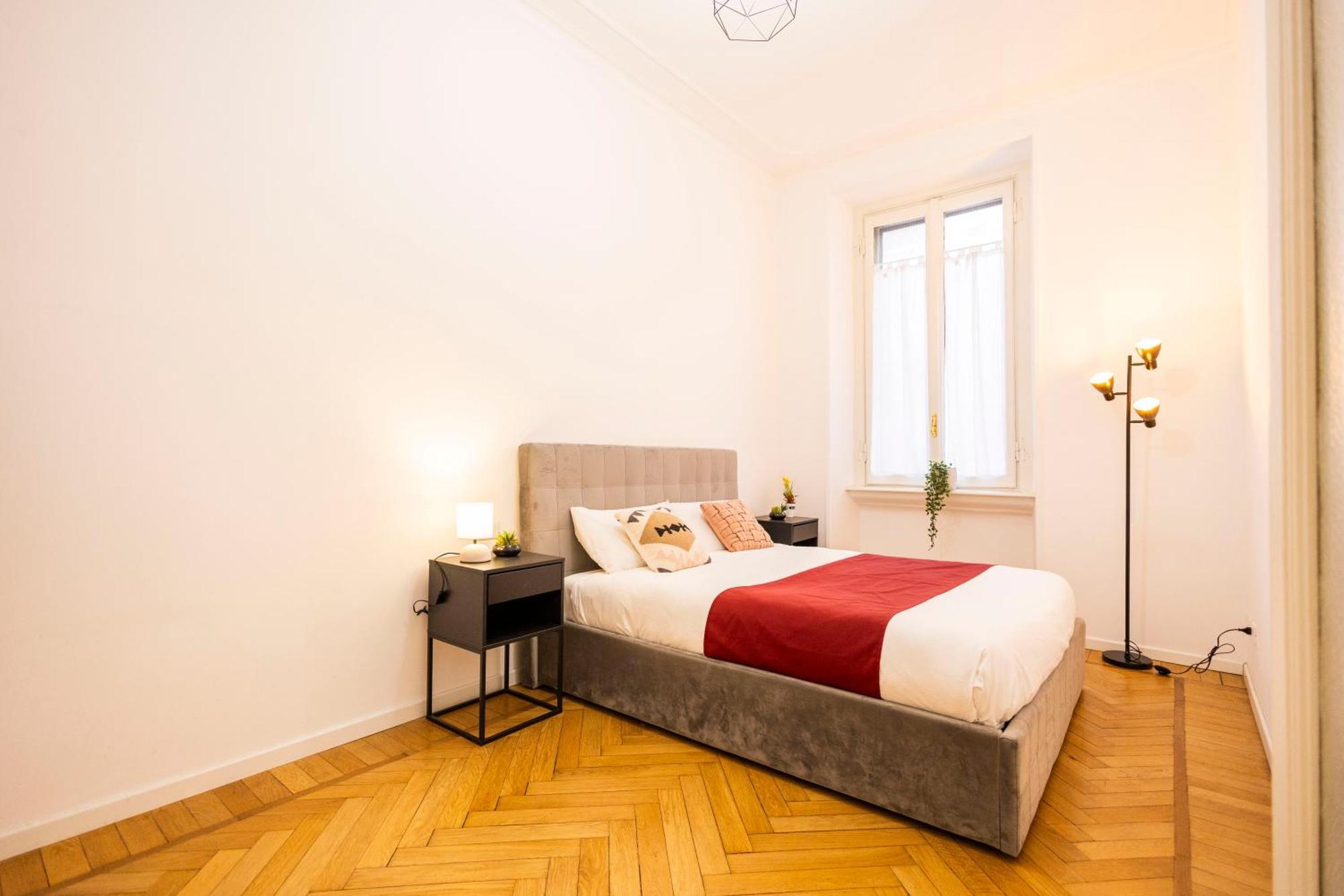 Macchi Charming Apartment By 101Flats Milan Bagian luar foto