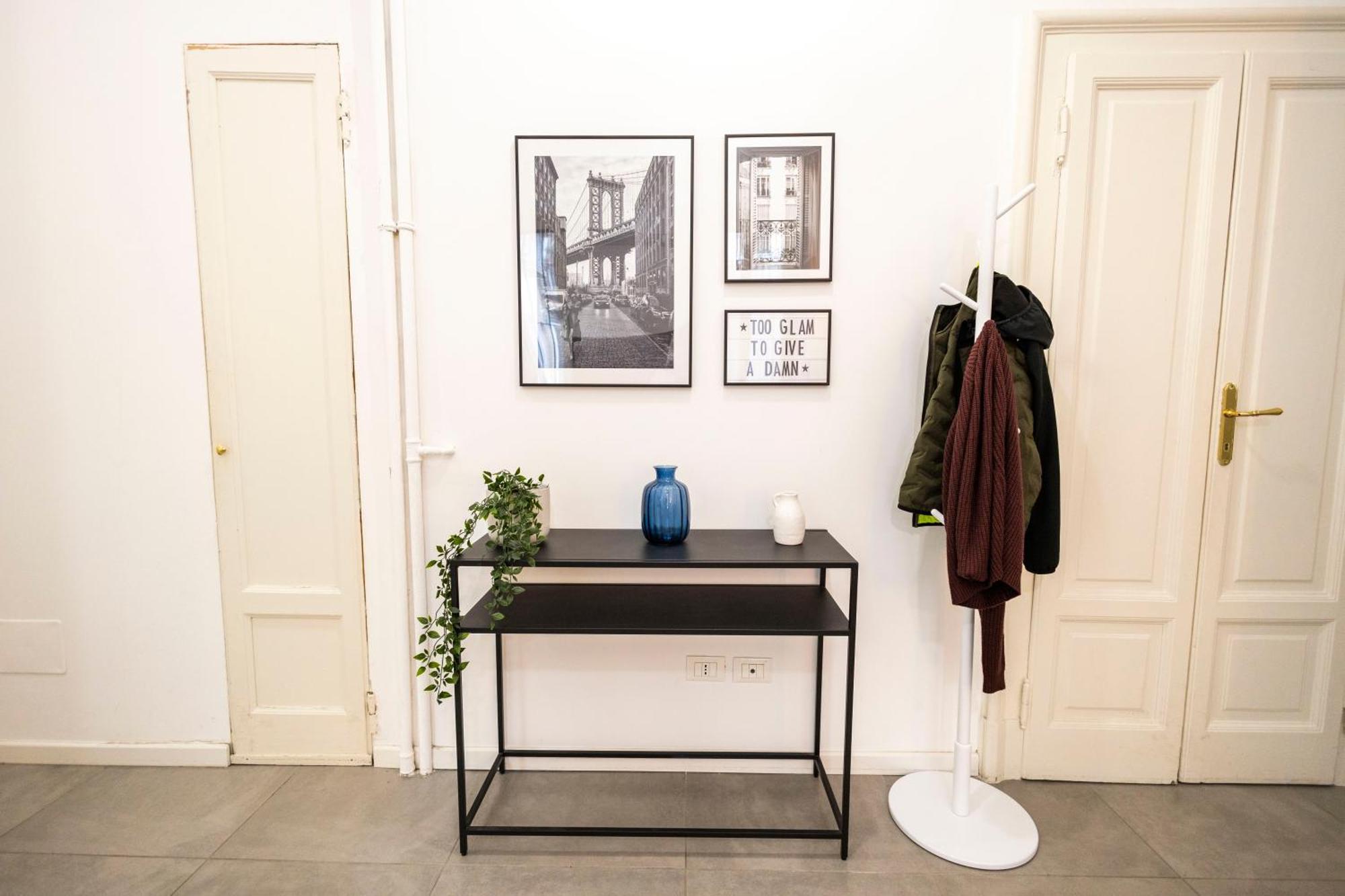 Macchi Charming Apartment By 101Flats Milan Bagian luar foto