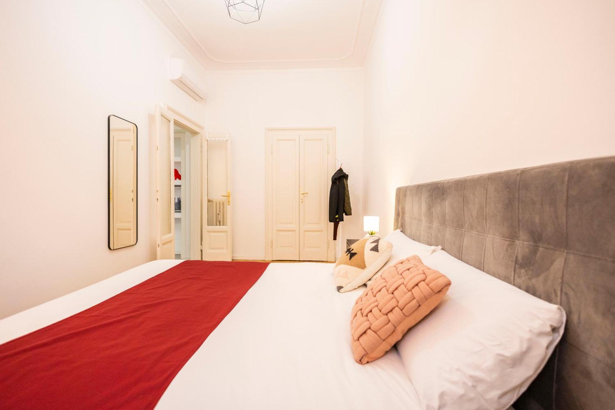 Macchi Charming Apartment By 101Flats Milan Bagian luar foto